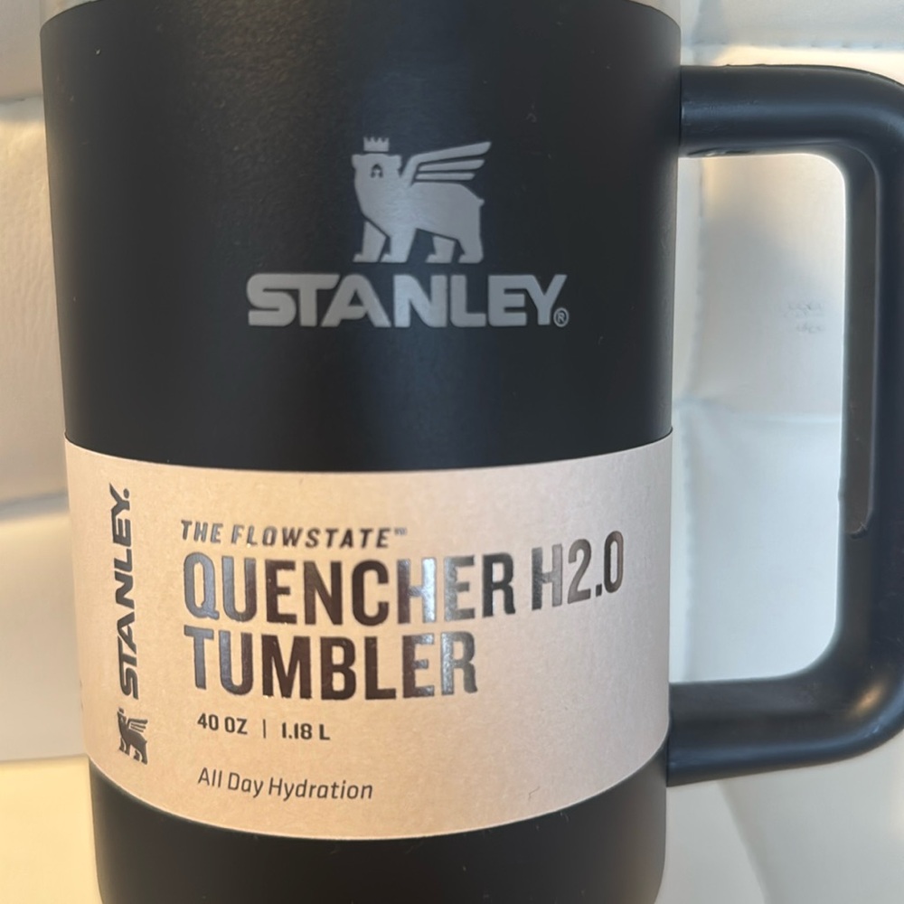 Stanley 40 Oz Tumbler Black